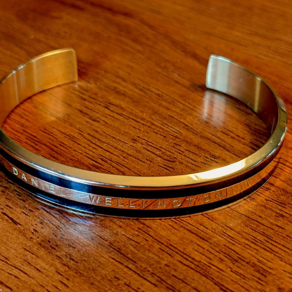 Daniel Wellington Bracelet - Gold and Black